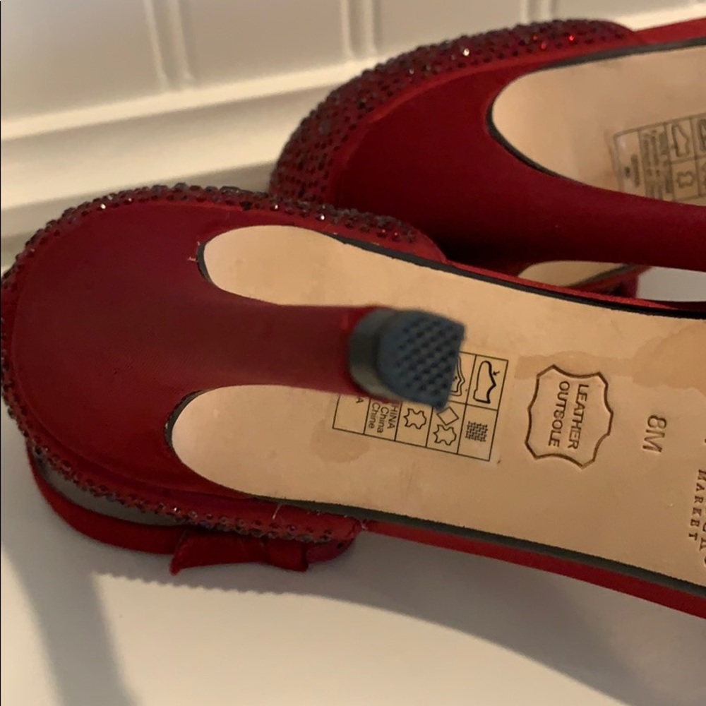 Burgundy Sparkle White House Black Market Heels - Picture 4 of 5
